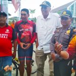 Bupati Jarot Menyapa Peserta Bersepeda di Jantung Borneo II, Ini Pesannya…