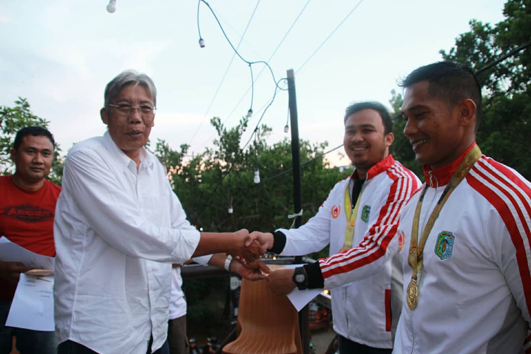 Janji Bupati Jarot di Porprov XII Kalbar, Ini 14 Cabor Sintang yang Belum Terima Bonus