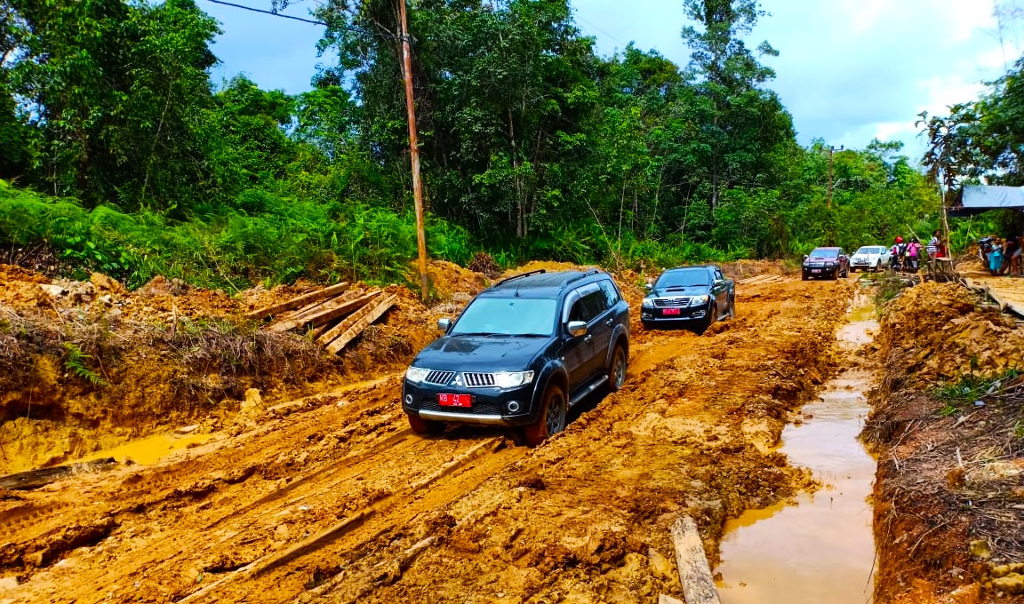 Jangan Asal Bangun Jalan! Bang Midji: Kasihan Masyarakat