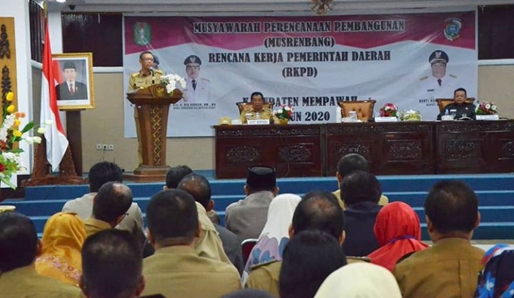 Sutarmidji Minta Bupati Mempawah Evaluasi dan Naikan NJOP