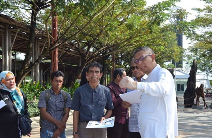 Lantunan Ayat Suci Al-Quran di Titik Nol Derajat