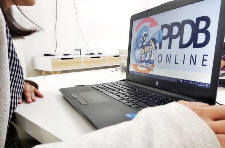 Dewan Minta Warga Tak Ragu Laporkan Kecurangan PPDB dengan Sistem Zonasi