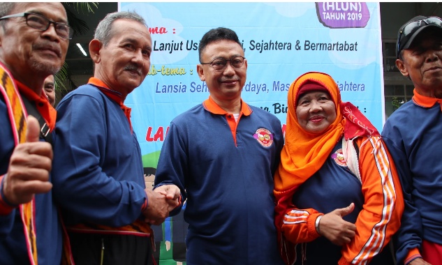 Pemkot Akan Bangun Fasilitas Publik Layak Lansia