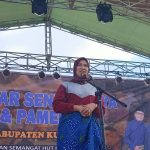 Rosalina Ingin Motif Gelombang Muare Semakin Dikenal