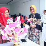 Dekranasda Pontianak Gelar Pelatihan Aneka Kerajinan Pokok Telok