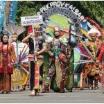 Tampil 6 Menit, Penonton Terkesima Lihat Ornamen Tugu Khatulistiwa
