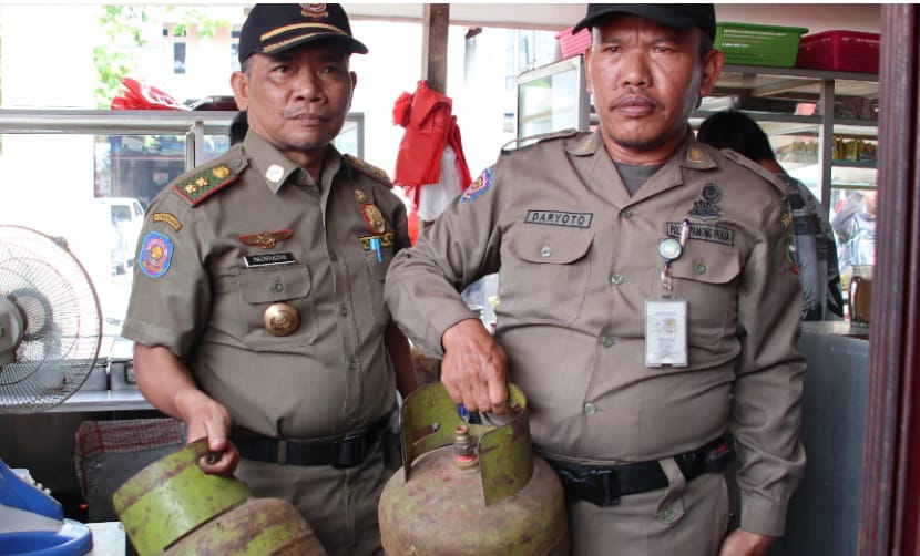 Tim Gabungan Sisir Pelaku Usaha Gunakan Gas Elpiji 3 Kg