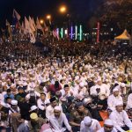 Ribuan Umat Islam Padati Pontianak Bershalawat