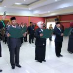 Lantik Pejabat Eselon II, Edi: Mulai Bekerja dan Berinovasilah