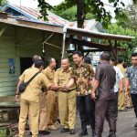Camat Ambalau Curhat Soal Pembangunan dengan Ketua DPRD