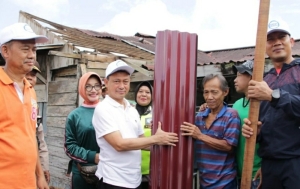 12 Rumah yang Terdampak Puting Beliung Terima Bantuan