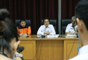 Kalbar Tetapkan Status KLB Covid-19
