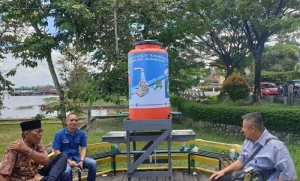 Cegah Covid-19, Dinkes Sintang Pasang Tempat Cuci Tangan Umum di Ruang Publik