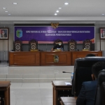 DPRD Bentuk Pansuk LKPJ Bupati Sintang
