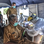 Rentan Terpapar, Bupati Jarot Jalani Rapid Test Covid-19, Berikut Hasilnya…