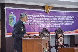 Bupati Jarot Sampaikan Pendapat Akhir Raperda RDTR BWP Indistri Sungai Ringin