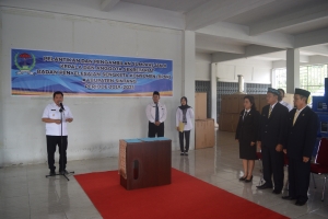 Askiman Lantik Ketua dan Anggota BPSK Sintang Periode 2019-2025