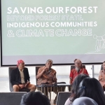 Sintang Komitmen Lindungi Hutan