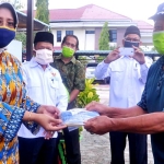 Bantu Pemerintah Perangi Covid-19, Baznas dan Kemenag Bagikan 1.000 Masker untuk Masjid
