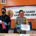 Diduga Tak Amanah, Pengurus Yayasan Bustanul Ulum “Sunat” Dana Bansos Lansia