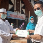 Guru Ngaji, Fardhu Kifayah, Posyandu dan RT/RW Terima Bantuan Pemkot