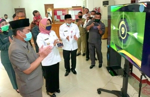 Langkah Menuju Smart City, Bupati Erlina dan Ketua Dewan Launching Aplikasi “Siswan”
