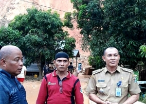 Respon Cepat, Wabup Mempawah Pastikan Bantuan untuk Korban Longsor Tersalurkan