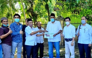 Sintang Terima Tiga Ekor Sapi Kurban dari Pemprov Kalbar