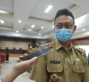 Tiadakan Kantong Plastik Untuk Wadah Daging Kurban