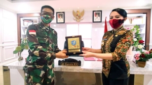 Kunker Pangdam XII/Tanjungpura, Bupati Landak Bahas Pertahanan Keamanan