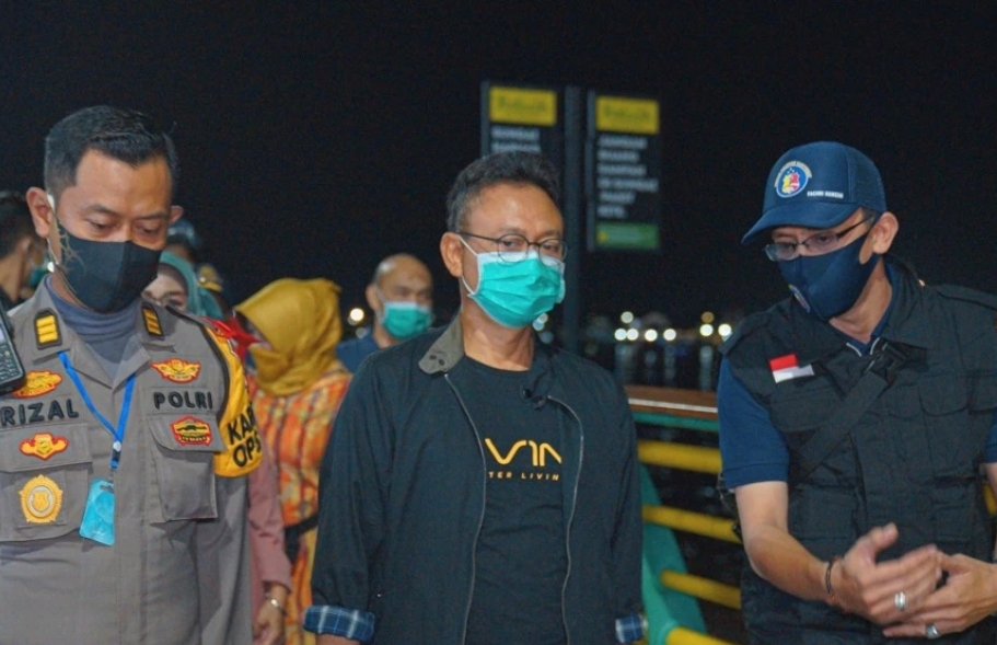 Pengunjung Waterfront Wajib Pakai Masker