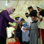Hari Asyura, Bupati Erlina Berbagi Asih dengan Anak Yatim dan Dhuafa