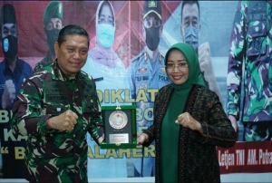 Dihadapan Dankodiklat, Bupati Klaim Pemda dan TNI Kompak