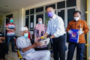 Pasien Usia 95 tahun Sembuh dari Covid-19