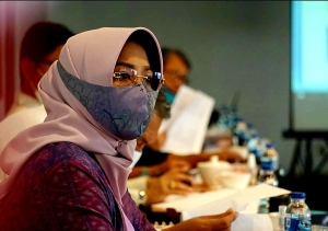 Senin, Bupati Erlina Siap Jadi yang Pertama Divaksin