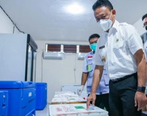 Pontianak Terima 10.400 Vial Vaksin