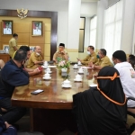 Pedagang Minta Pemkot Tunda Pembongkaran Kios