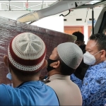 Edi Kamtono Sambut Kedatangan Jenazah Khasanah dan Makrufatul