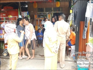 Kadinsos Pontianak Bantah Titi Anak Terlantar