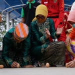 Telur Berdiri Tegak Tandai Kulminasi Matahari di Pontianak