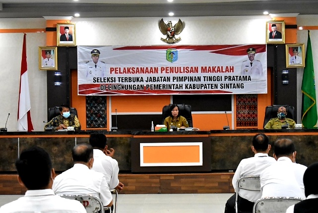 29 Pejabat Eselon III A dan III B Ikut Seleksi Penulisan Makalah, Ini Pesan Sekda Yosepha…