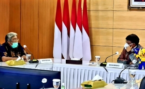Datangi Menkominfo, Bupati Jarot Usulkan 213 Tower BTS untuk Sintang