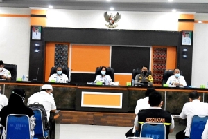 Persiapan Belajar Tatap Muka, Sekda Yosepha Minta Orangtua dan Guru Terapkan Prokes Ketat