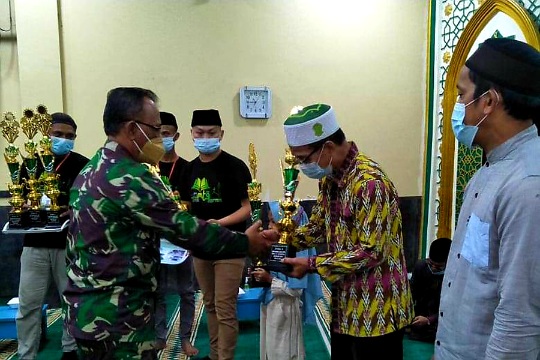 Kafilah Sengkubang Juara Umum MTQ Tingkat Kecamatan Mempawah Hilir