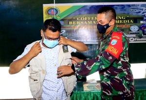 TNI dan Media Bersinergi Tangkal Informasi “Hoaks”