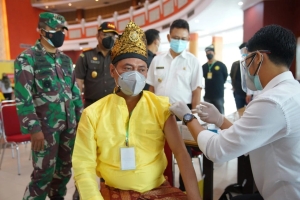 Targetkan 450 Ribu Warga Pontianak Divaksin