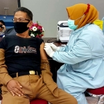 Sasaran Vaksinasi Nakes, Pelayan Publik dan Lansia Baru Capai 40,2 Persen