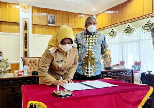 Pemkab Mempawah – BPSDMI Teken MoU