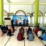 Bekali Remaja dengan Ilmu dan Wawasan