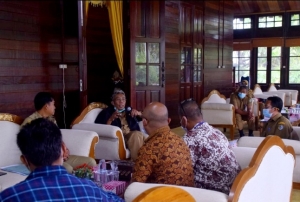 Bupati Jarot Pastikan Tahun Ini Sintang Bangun 34 Tower BTS USO di Kayan Hulu